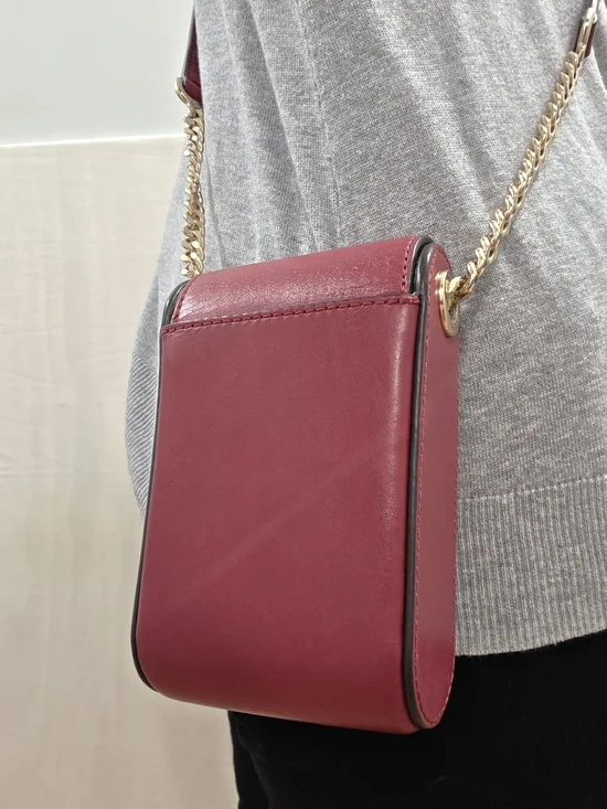 Michael Kors Red Leather Crossbody Phone Pouch with Gold Chain - Picture 2 of 11